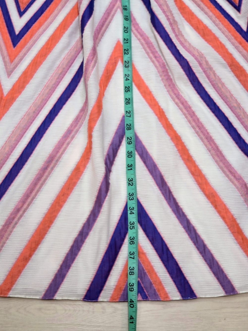Emporio Armani Chevron Pleated Midi Skirt | Multicolor Textured Cotton Blend | - Picture 14 of 16